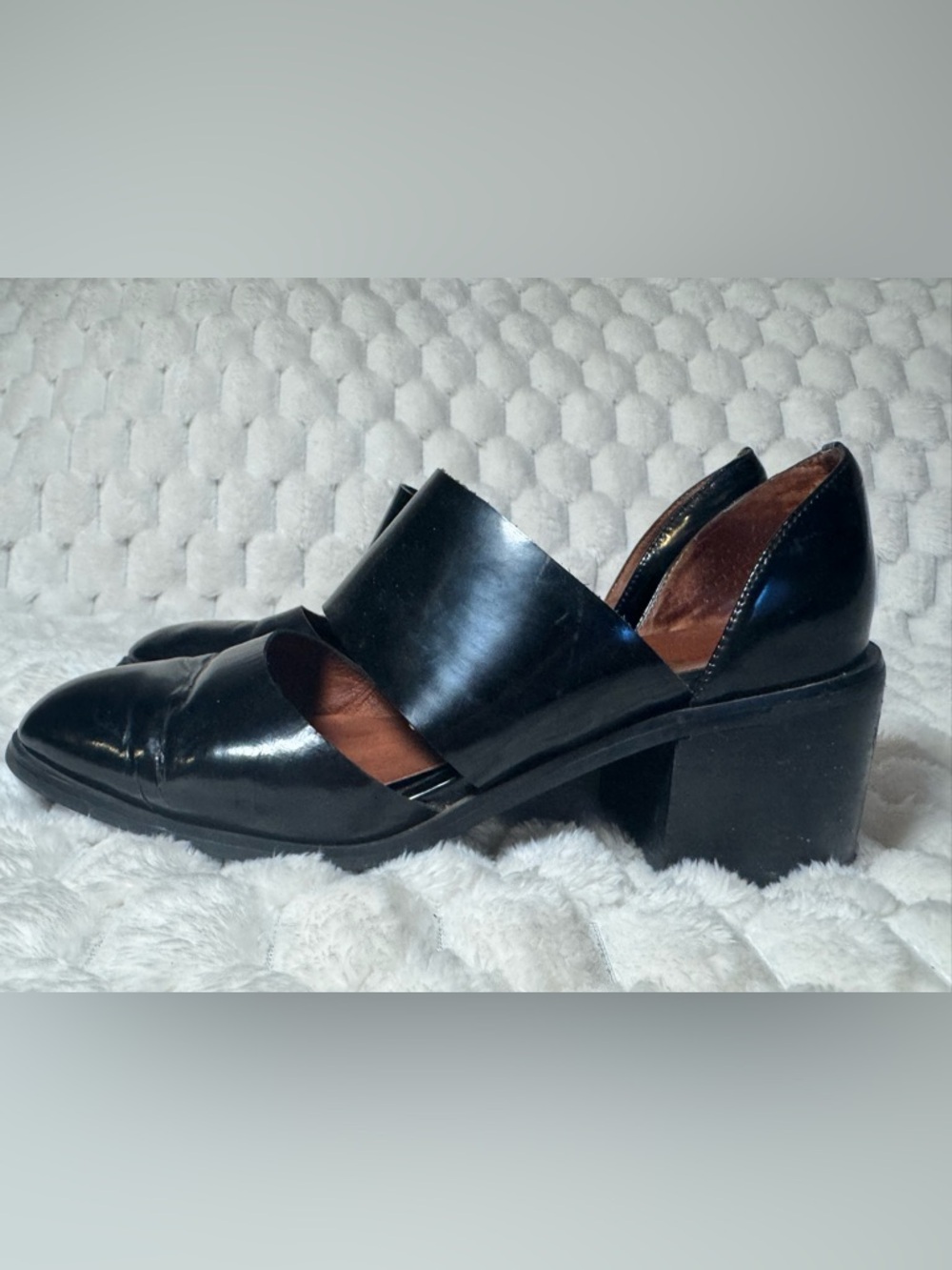 Jeffrey Campbell Black Patent Cutout Block Heel Melina-SO